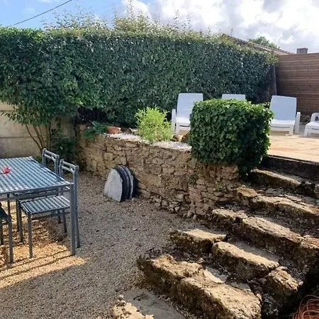 Les Cigognes Holiday home *